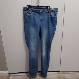 Used Size 16 regular Old Navy Jeans